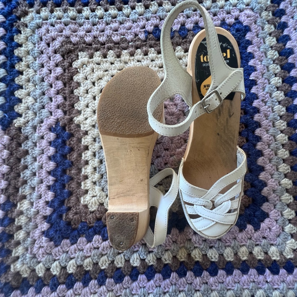 Swedish Hasbeens Heels - Picture 4 of 4